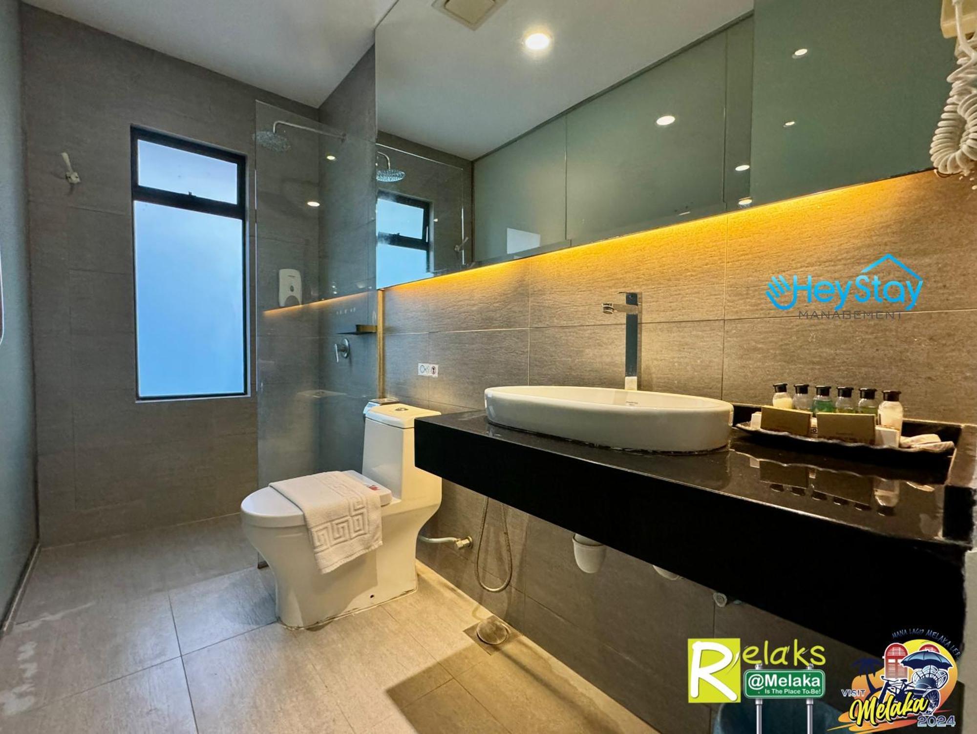 Modern Cave Guest House Walking Distance 5Mins To Jonker Malacca Luaran gambar